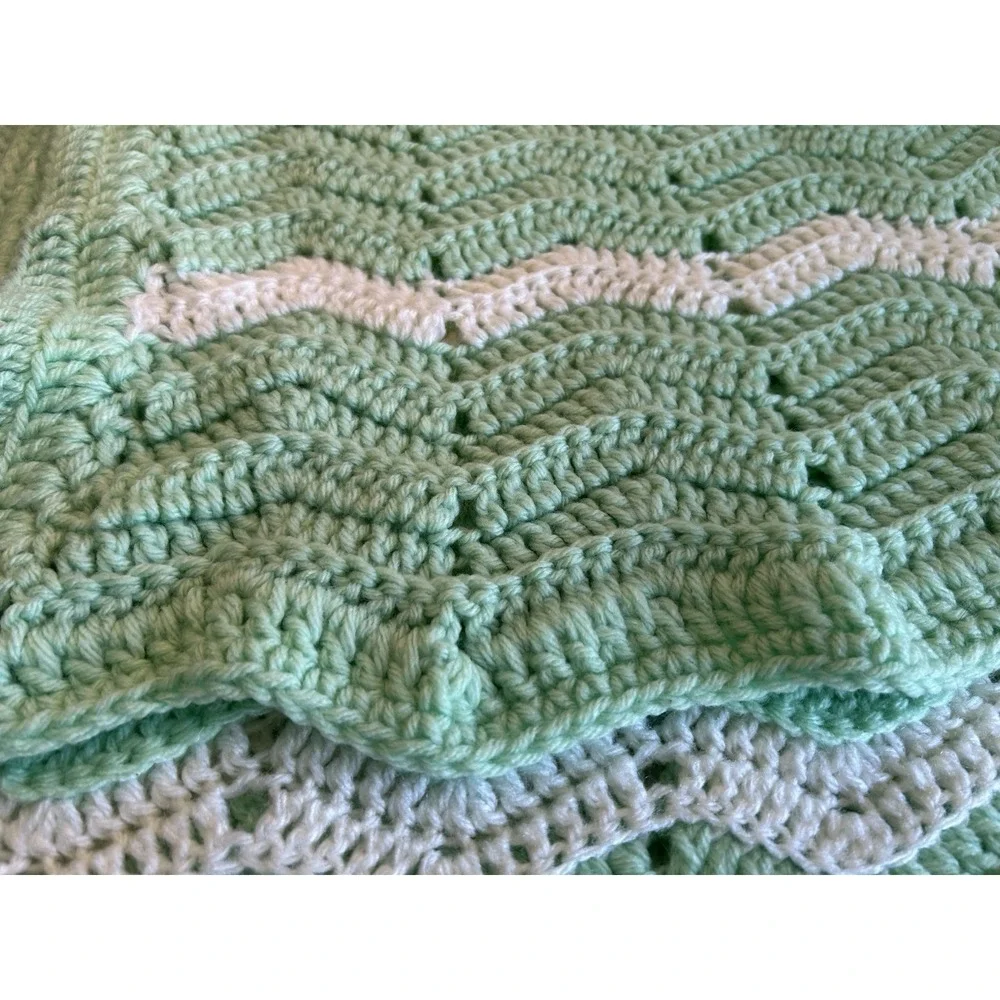 Handmade Afghan Blanket Throw Chevron Stripe Turquoise & White Decor Baby Modern